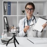 Как врачу создать научно-популярный канал и стать медийным экспертом